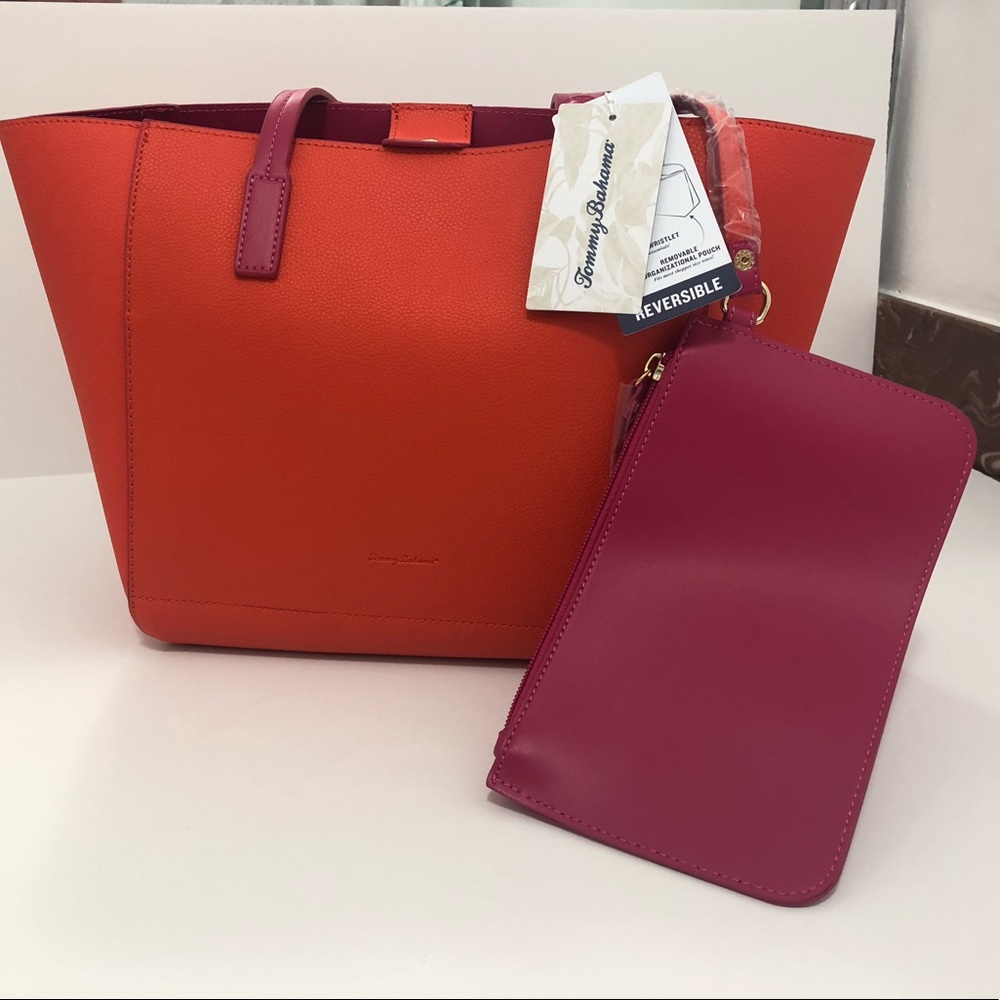 Tommy Bahamas’s bag